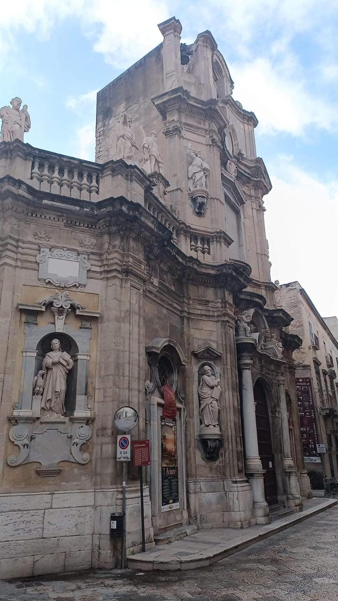 La Casa Di Paoletta A Due Passi Dal Mare Daire Trapani Dış mekan fotoğraf