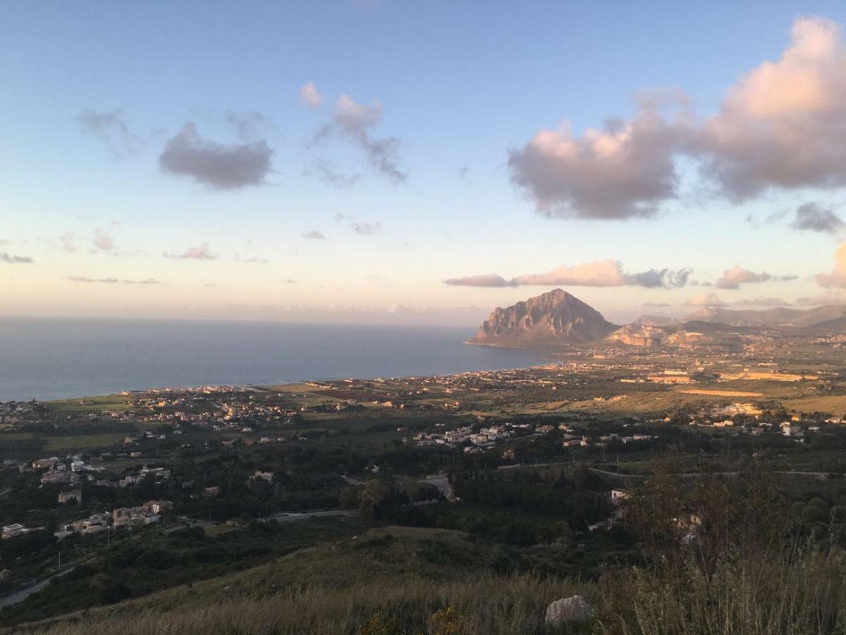 La Casa Di Paoletta A Due Passi Dal Mare Daire Trapani Dış mekan fotoğraf